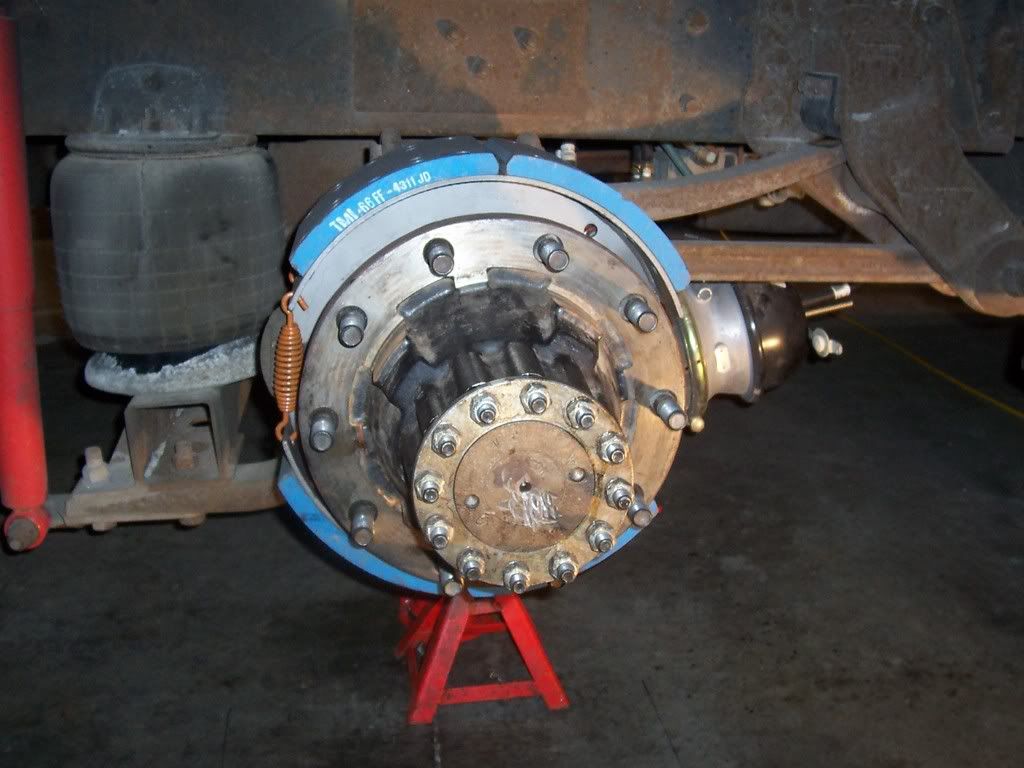 Open Roads Forum Changing rear wheel seals. Spartan chassis